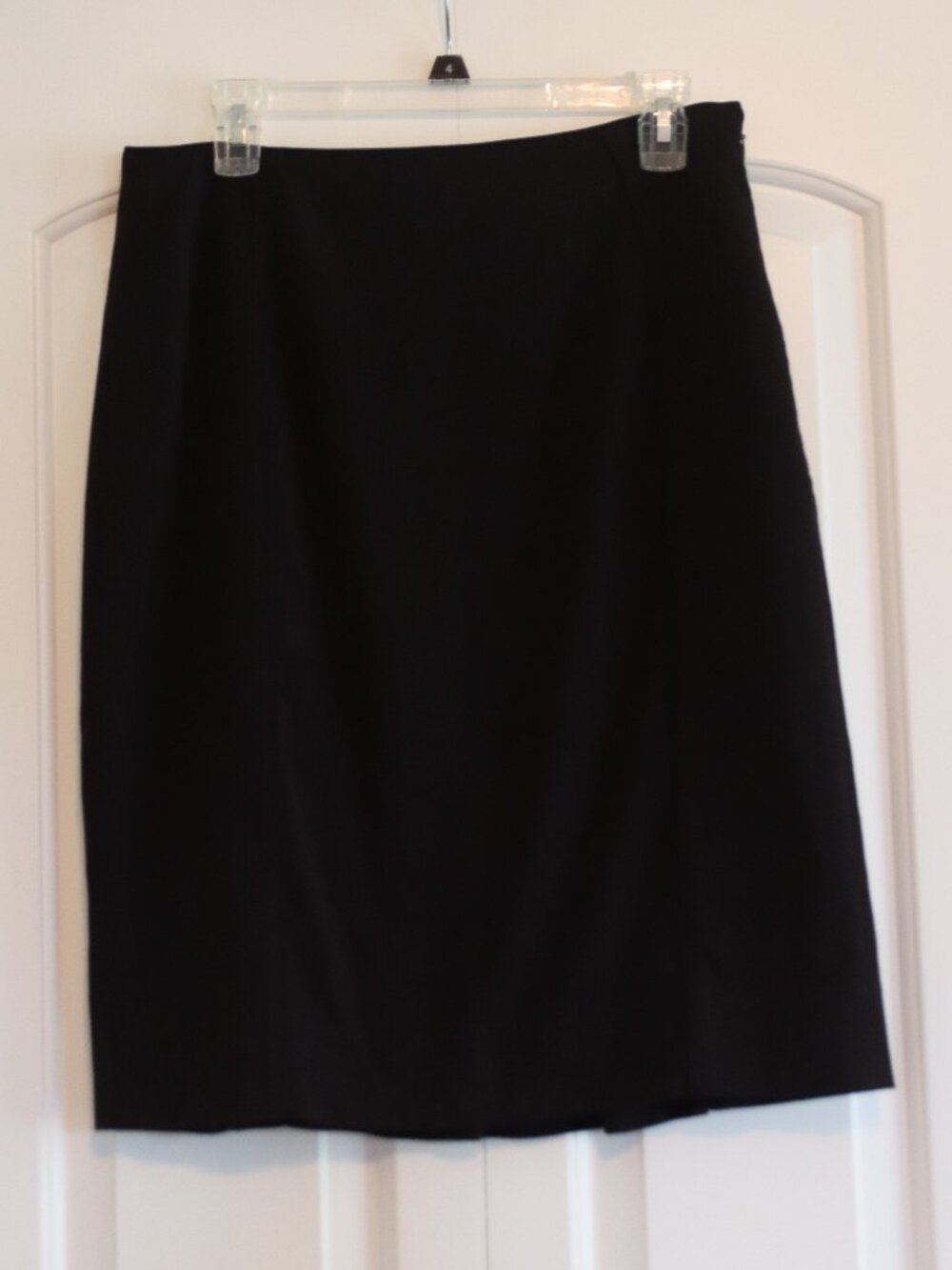 White House Black Market Black Lined Side Zip Skirt Size 10